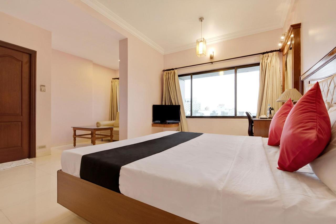Capital O 41646 Hotel Devi Towers ซาเลม ภายนอก รูปภาพ