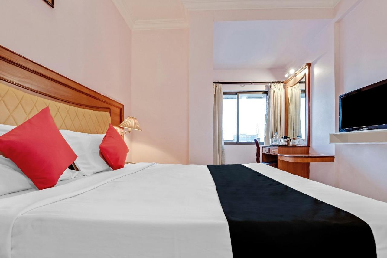 Capital O 41646 Hotel Devi Towers ซาเลม ภายนอก รูปภาพ
